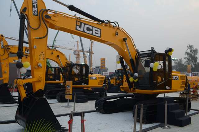 JCB India launches its new â€˜intelliâ€™gent series of machines at ...