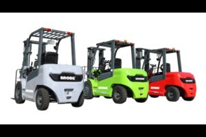 How Electric Forklifts are Redefining High-Capacity Material Handling