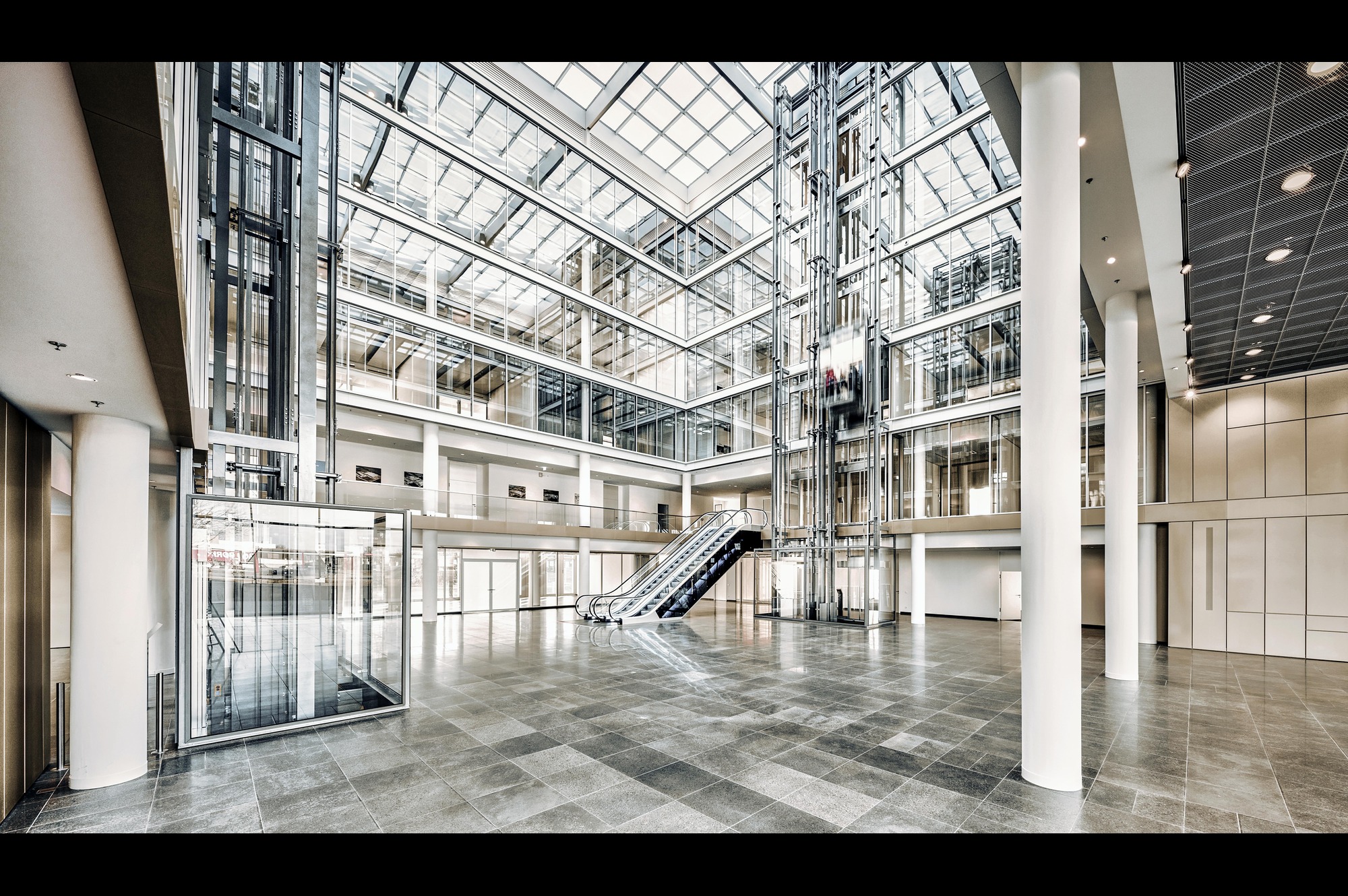 Building the Cities of Tomorrow: How AI-Enabled Elevators Power Seamless Urban Mobility