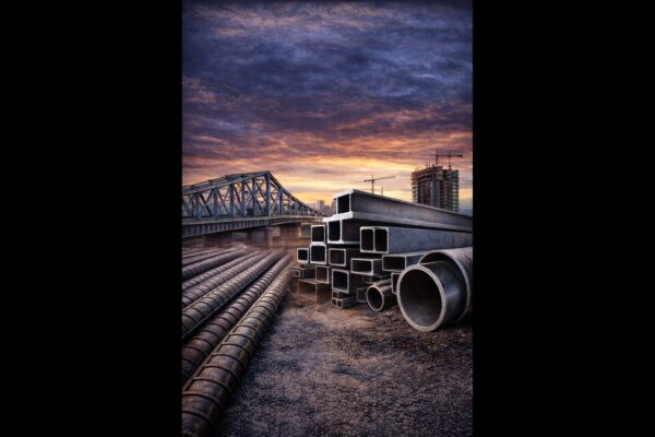 Steel Industry: Blunting Glint