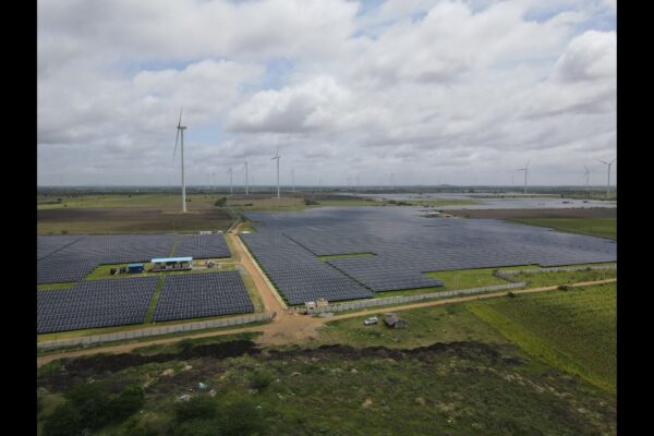 CleanMax to supply hybrid renewable power to Shell’s LNG terminal and technology centre in India