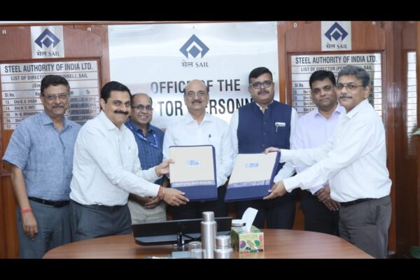SAIL Signs MoU to Establish Smart Digital Classrooms under SAIL’s CSR Initiative SAIL Signs MoU to Establish Smart Digital Classrooms under SAIL’s CSR Initiative