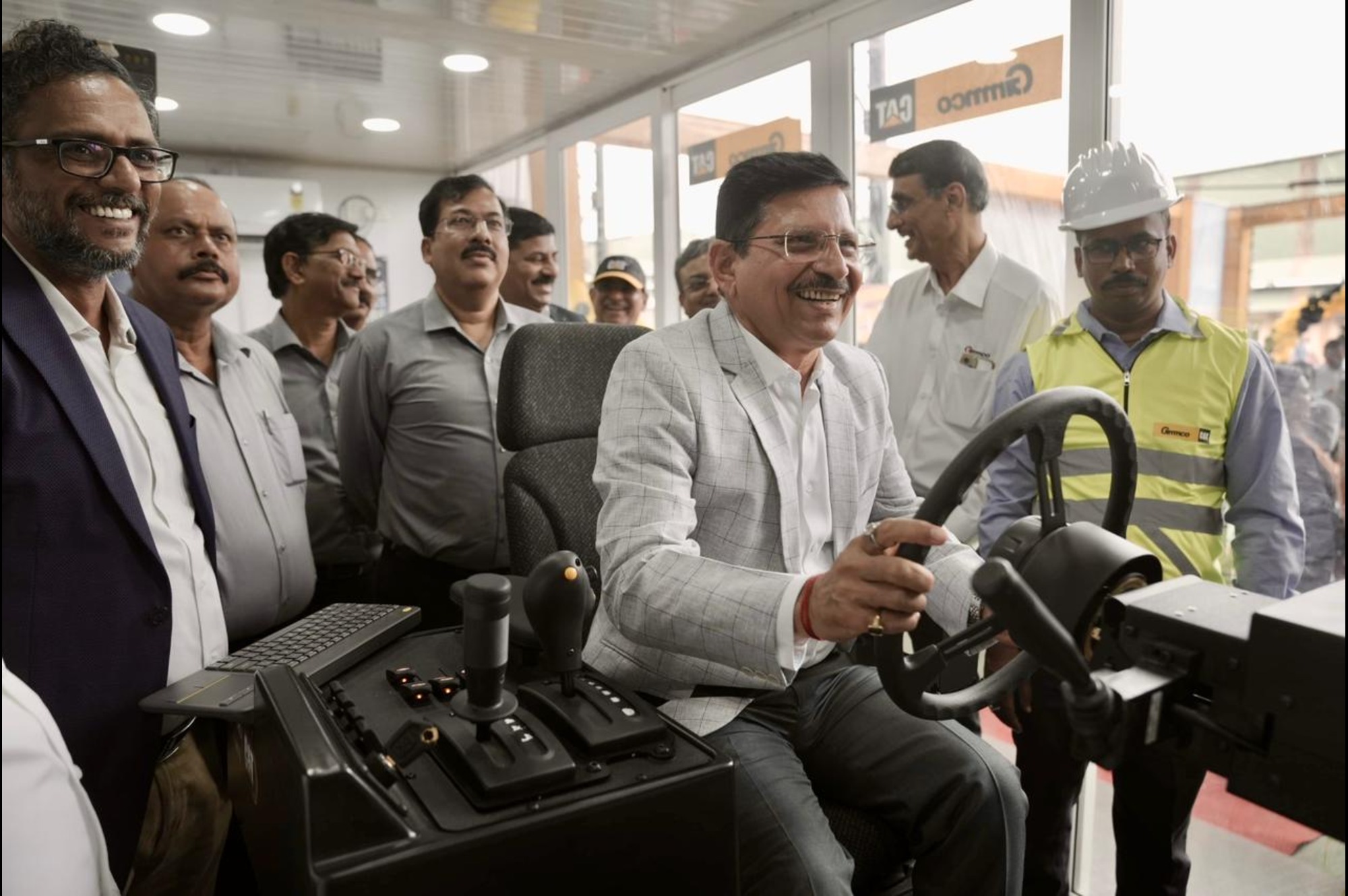 SECL CMD Inaugurates Advanced Caterpillar Truck Simulator Facility and Gmmco Shield safety App at Gevra Project SECL CMD Inaugurates Advanced Caterpillar Truck Simulator Facility and Gmmco Shield safety App at Gevra Project