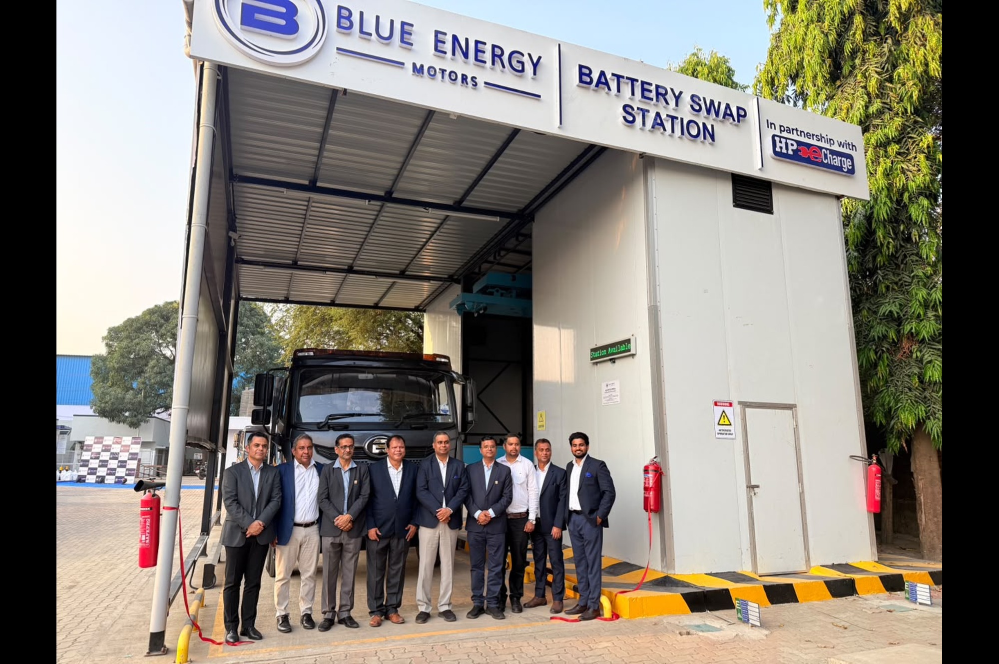 Blue Energy Motors, HPCL Operationalise First Battery-Swap Station in Bhiwandi